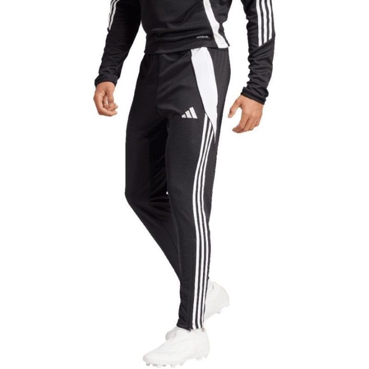 Vyriškos prigludusio kirpimo kelnės adidas Tiro 24, juodos