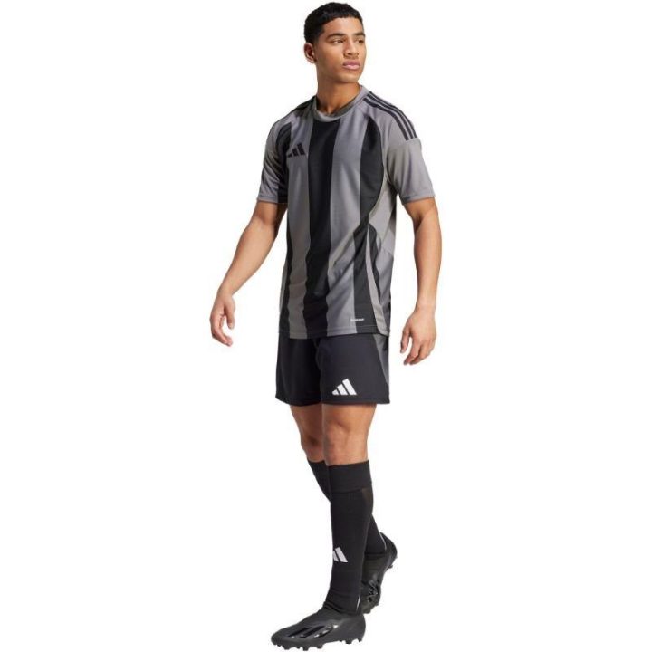 Vyriški futbolo marškinėliai adidas Striped 24 Jersey, juodi ir pilki