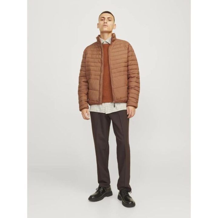 Vyriška striukė su gobtuvu Jack & Jones Jjestate