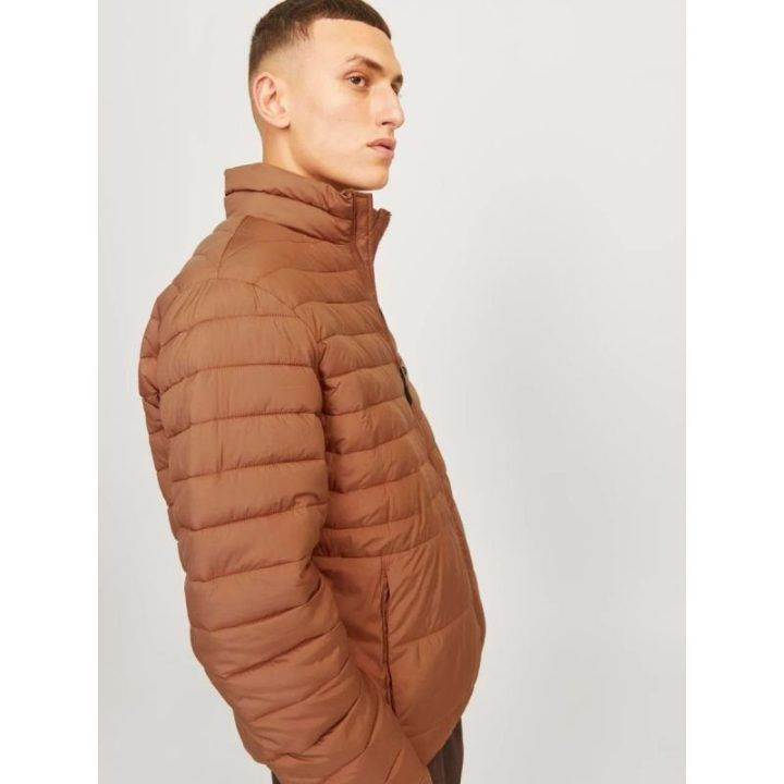 Vyriška striukė su gobtuvu Jack & Jones Jjestate