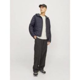 Vyriška striukė, susilankstanti į kišenę Jack&Jones Jjestate
