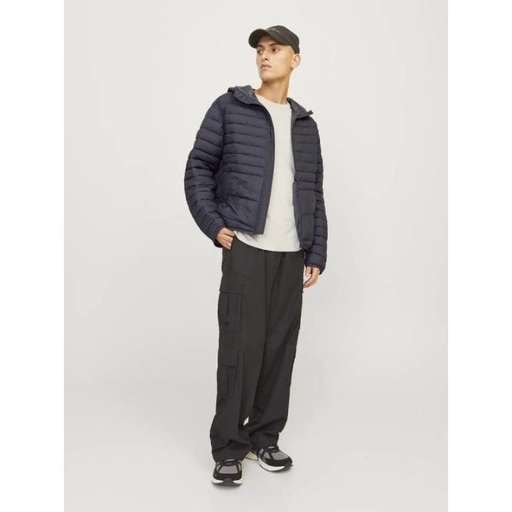 Vyriška striukė, susilankstanti į kišenę Jack&Jones Jjestate