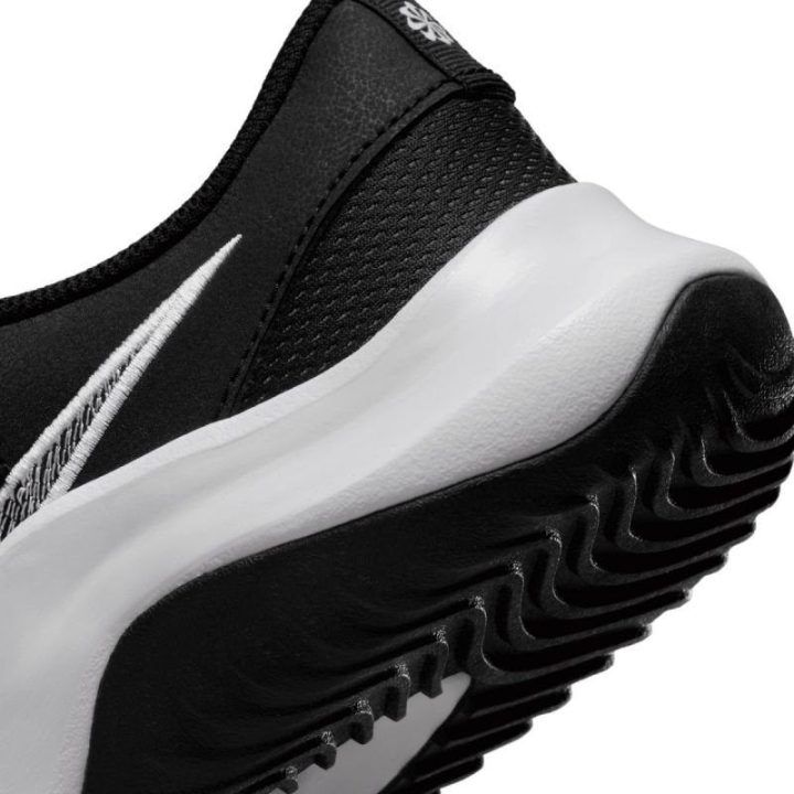 Vyriški treniruočių bateliai Nike Legend Essential 3 Next Nature, juodi
