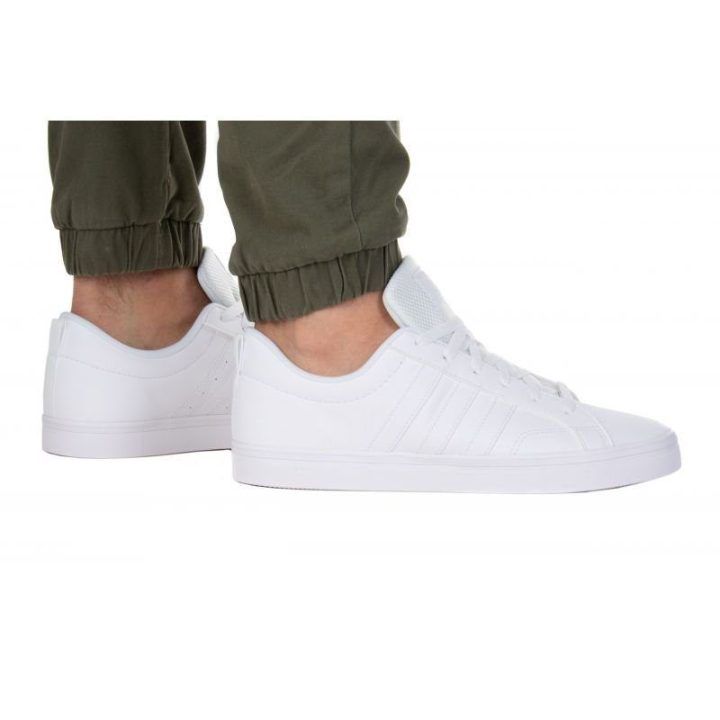 Vyriški žemo profilio sportbačiai adidas VS Pace 2.0, balti
