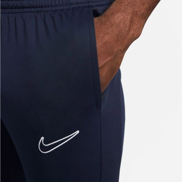 Vyriškos prigludusio kirpimo sportinės kelnės Nike Academy 23, grafito