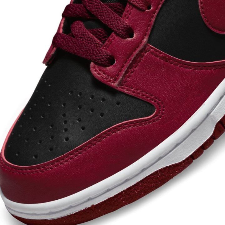 Moteriški sportbačiai Nike Dunk Low Next Nature, bordo