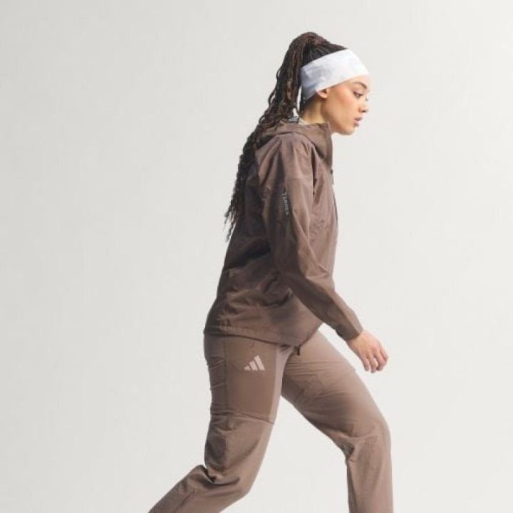 Moteriška striukė adidas TERREX Xperior, ruda