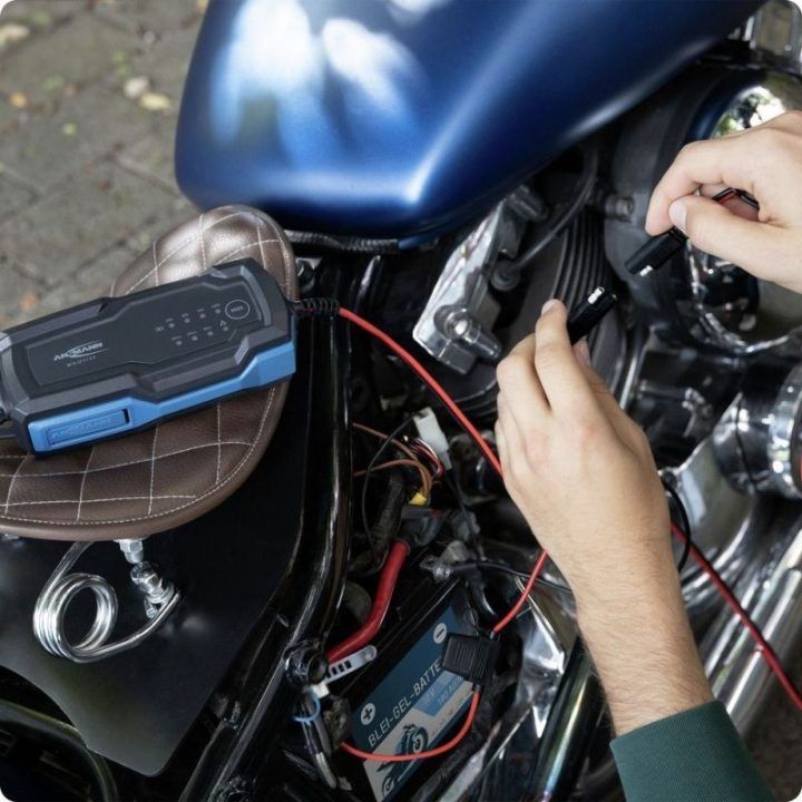 Automobilių akumuliatorių įkroviklis Ansmann 1001-0143, 6–12 V, juodas