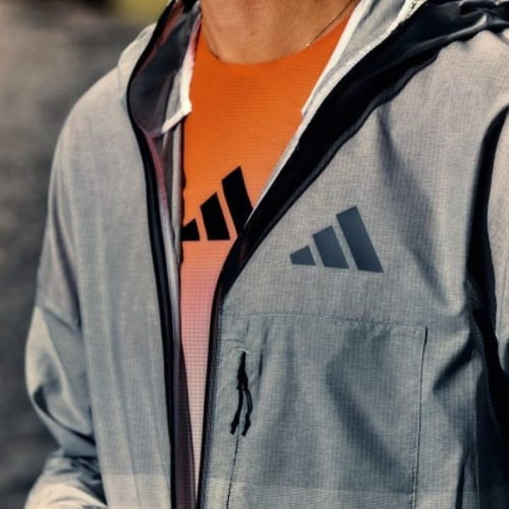 Moteriška vėjo striukė adidas TERREX Xperior CLIMA365, juoda ir balta