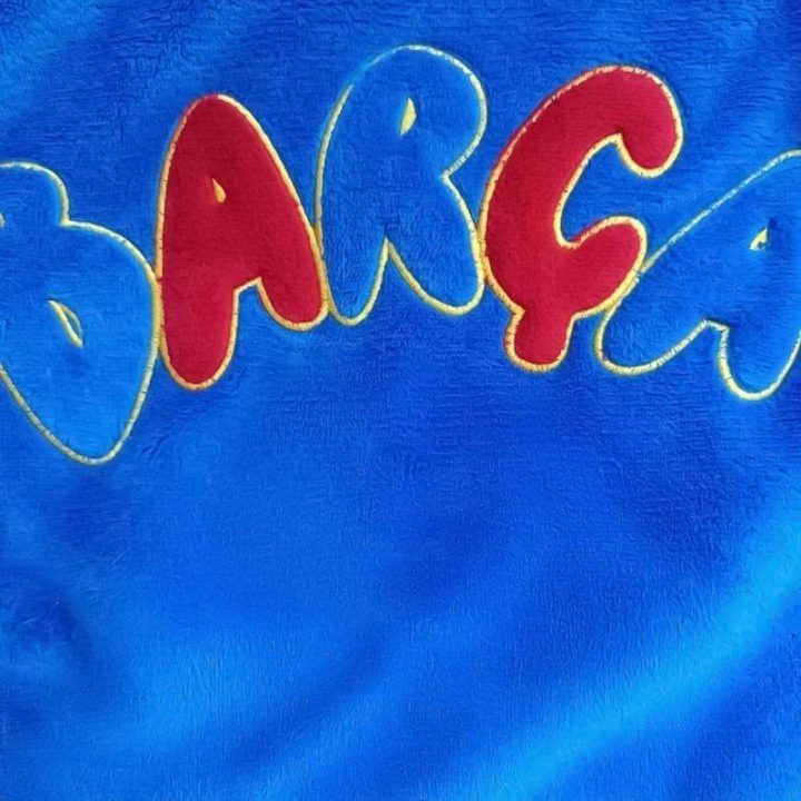 Vaikiškas chalatas su gobtuvu FC Barcelona, mėlynas ir raudonas