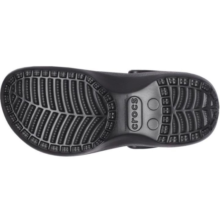 Moteriškos klumpės su platforma Crocs Classic Platform, juodos