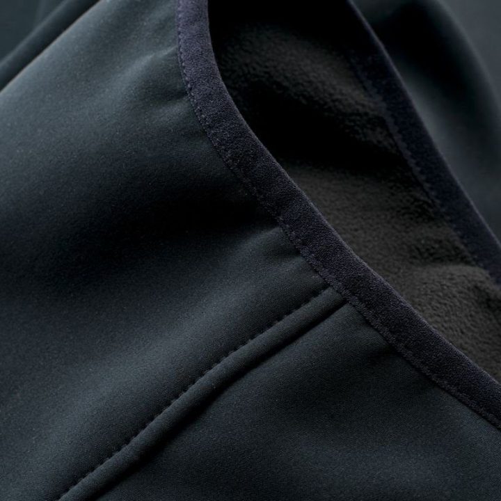 Vyriška softshell liemenė su stačia apykakle Hi-tec, juoda