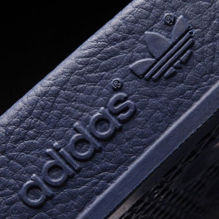 Vyriškos šlepetės adidas Originals Adilette, tamsiai mėlynos ir baltos