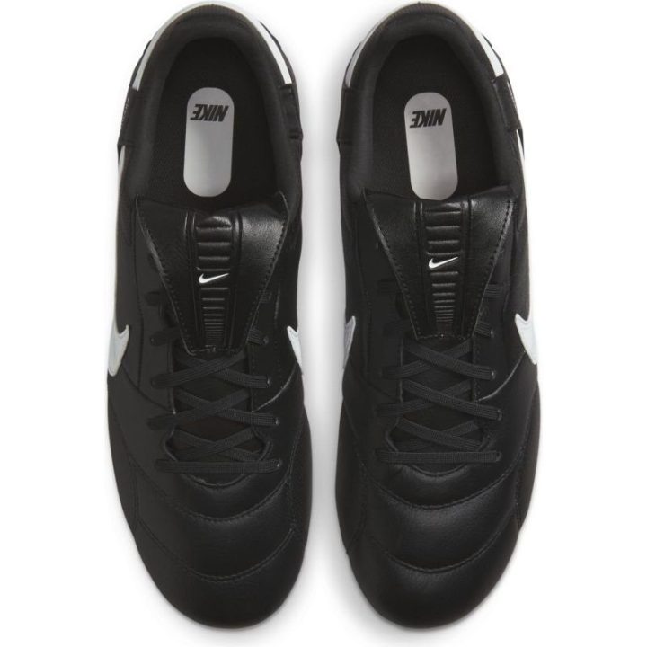 Vyriški futbolo bateliai natūraliai vejai Nike Premier 3, juodi