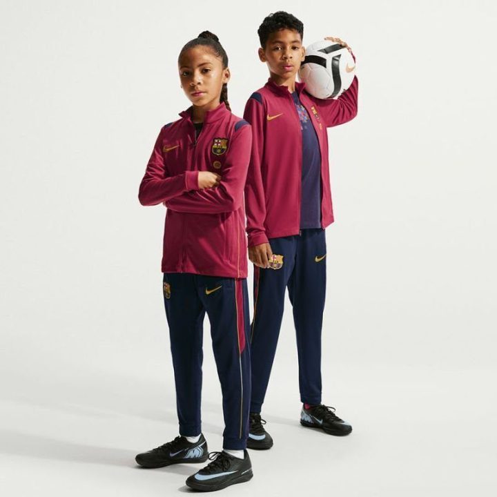 Vaikiškas sportinis kostiumas Nike FC Barcelona Academy Pro