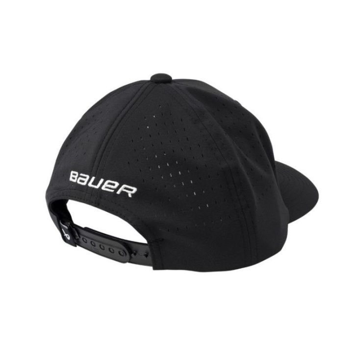 Suaugusiųjų kepurė su reguliuojamu užsegimu Bauer Buzzer