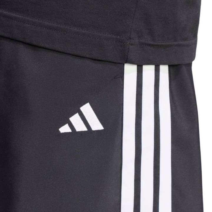 Vyriški šortai adidas Essentials 3-Stripes Chelsea Lite Woven, juodi