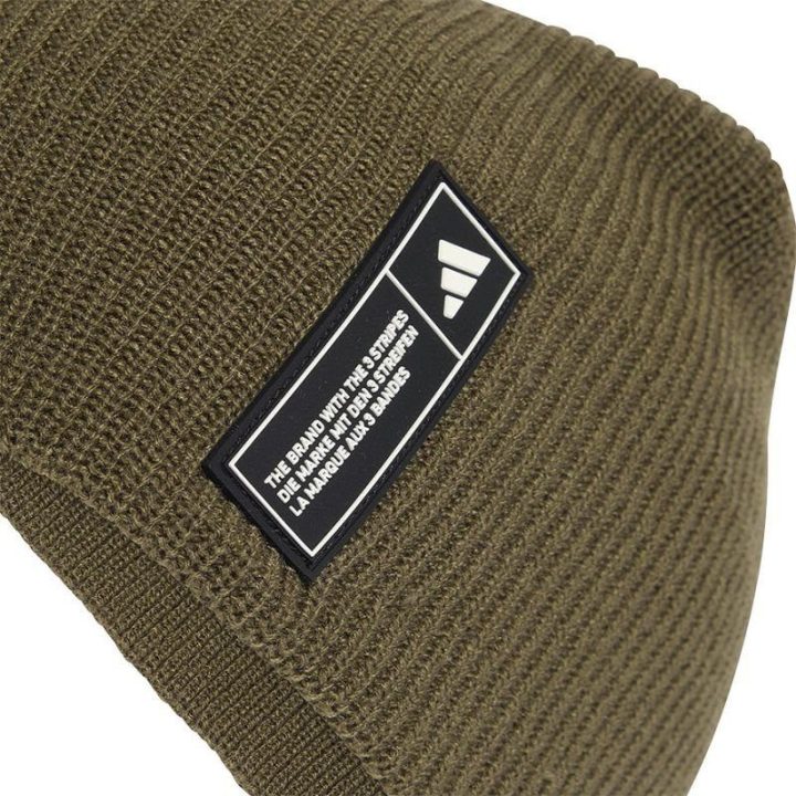 Megzta kepurė adidas ESS LABEL