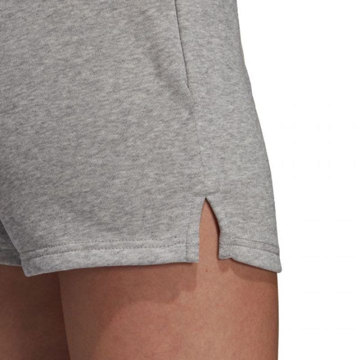Moteriški medvilniniai šortai adidas Essentials Solid, pilki