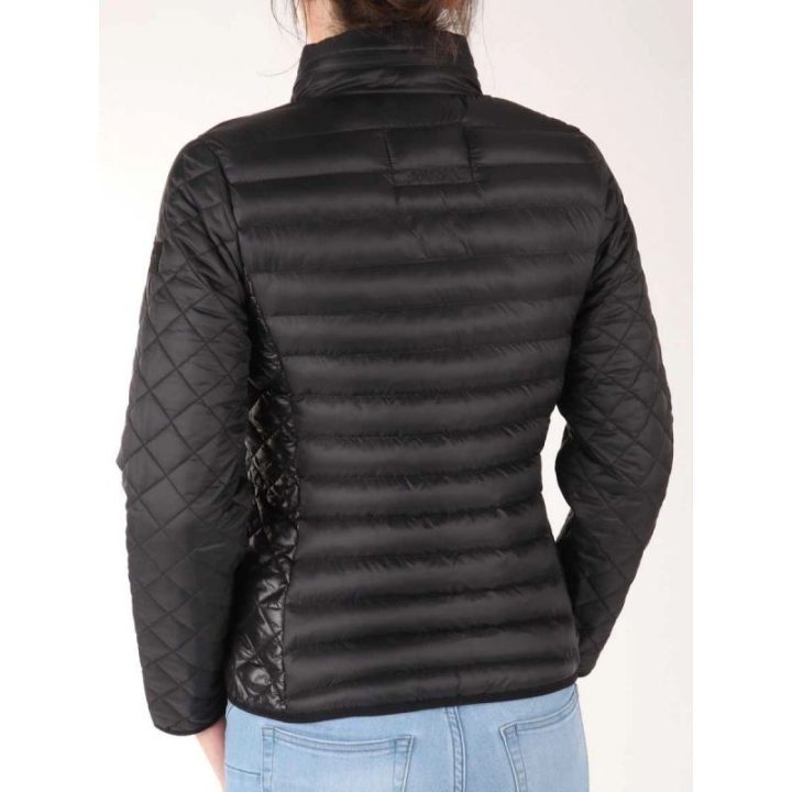Dygsniuota striukė Wrangler