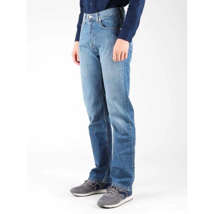 Vyriški laisvo kirpimo džinsai su tiesiomis klešnėmis Levi's