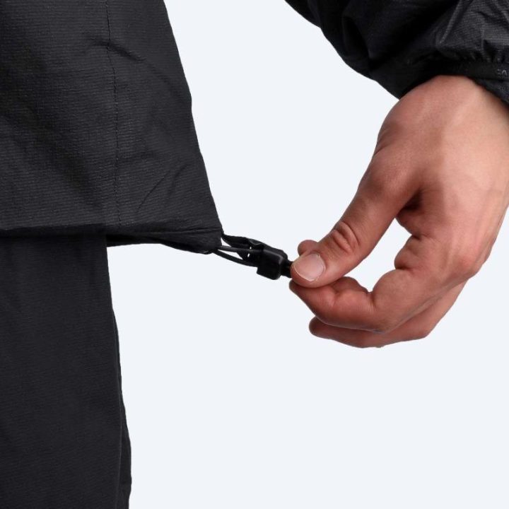 Moteriška izoliuota striukė Salewa Vioz Alpha, juoda