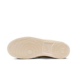 Moteriški žemo profilio sportbačiai Nike Court Vision Low SE