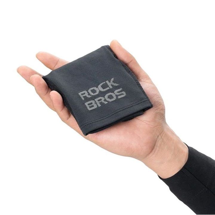 Megzta dviratininkų kepurė be siūlių Rockbros, juoda