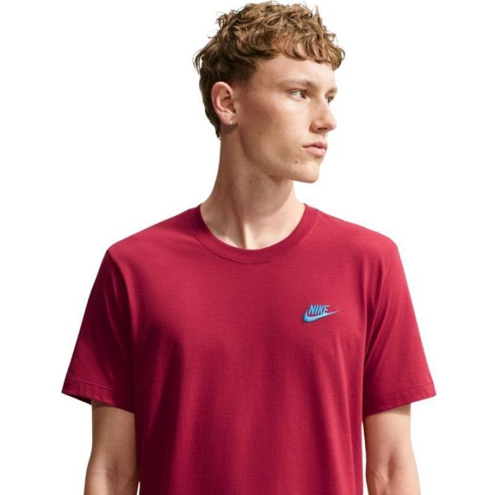 Vyriški marškinėliai su nedideliu logotipu Nike Club Tee, raudoni