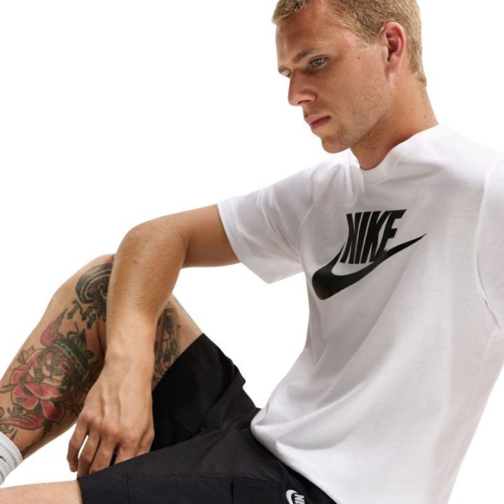 Vyriški laisvo kirpimo kargo šortai Nike Sportswear Club, juodi