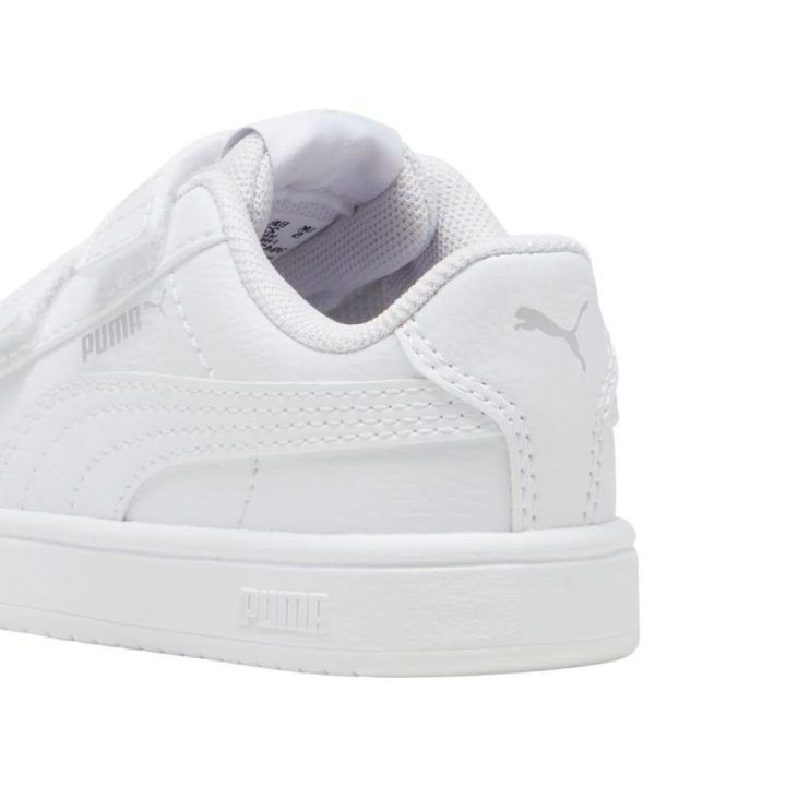 Vaikiški sportbačiai su dviem lipukais Puma Rickie Classic V, balti