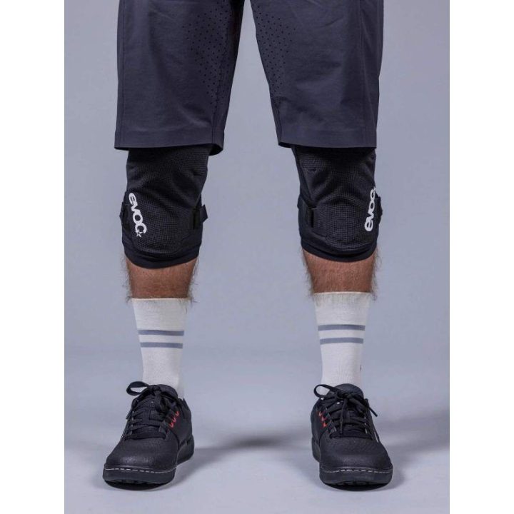 Kelių apsaugos EVOC Knee Protector LS Flex Enduro, juodos