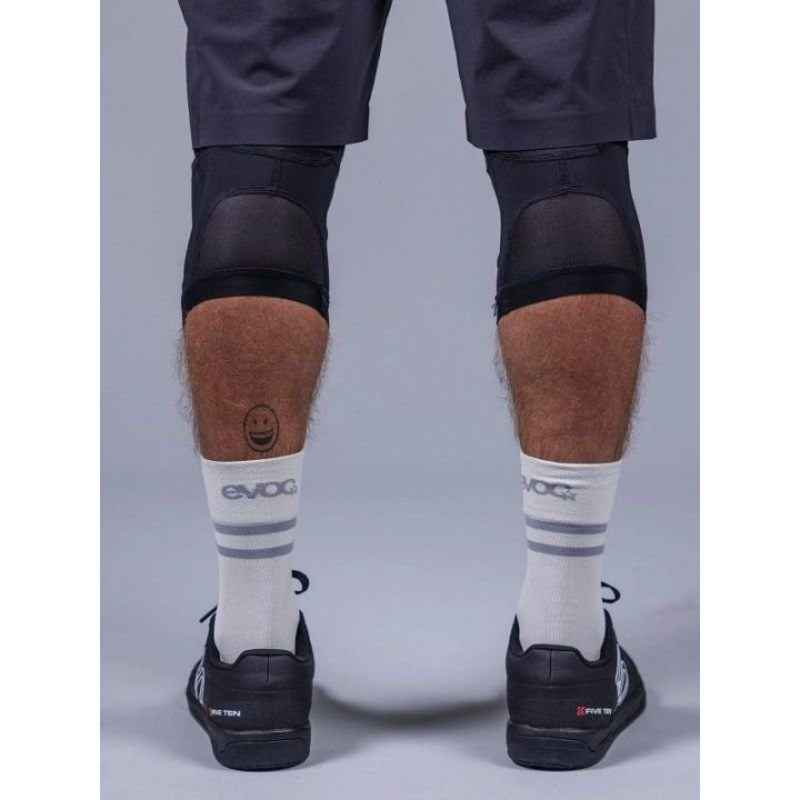 Kelių apsaugos EVOC Knee Protector LS Flex Lite, juodos