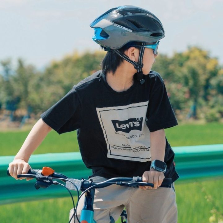 Lengvas dviračio šalmas Rockbros TS-42, 58–62 cm, titano spalvos