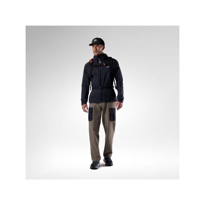 Vyriška neperšlampama striukė Rossignol Rainproof 2.5L, juoda