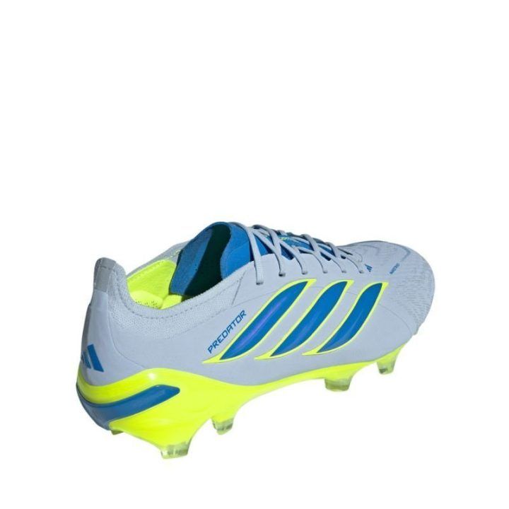Futbolo bateliai natūraliai vejai adidas Predator Elite
