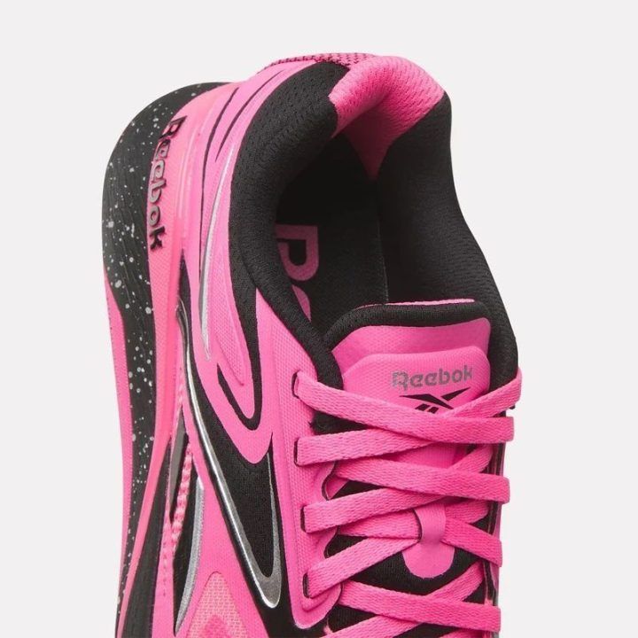 Moteriški sportbačiai Reebok Nano X5 Edge, rožiniai ir balti