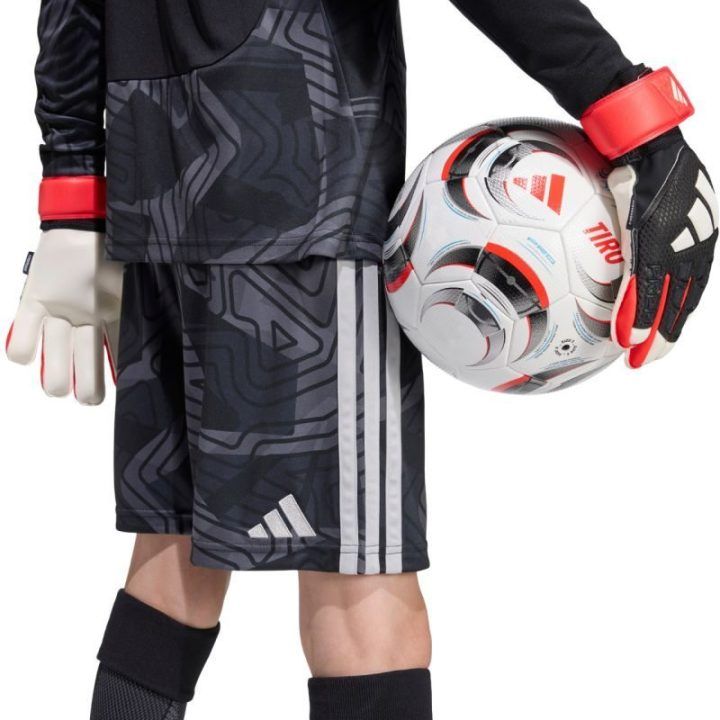 Vartininko šortai vaikams adidas Tiro 26, juodi ir pilki