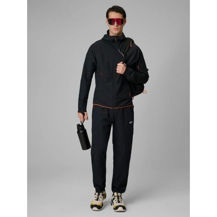 Vyriška softshell striukė 4F, juoda