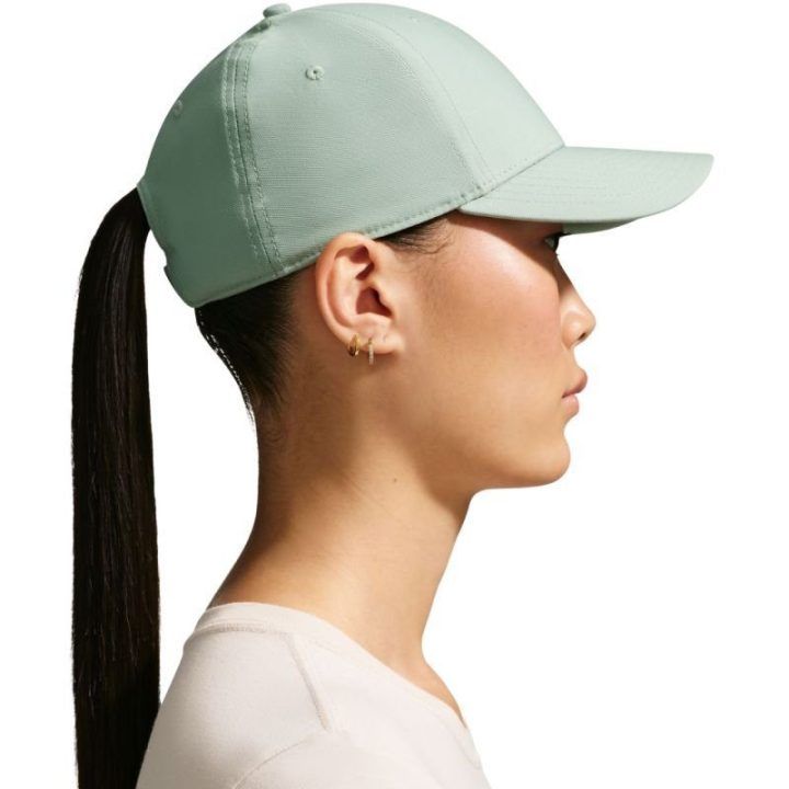 Kepurė su snapeliu Nike Dri-FIT Club, žalia