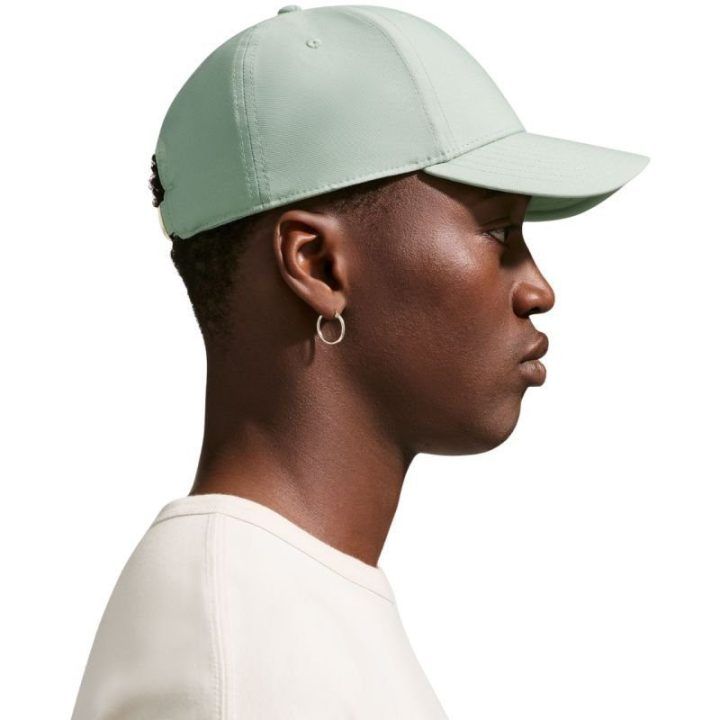 Kepurė su snapeliu Nike Dri-FIT Club, žalia