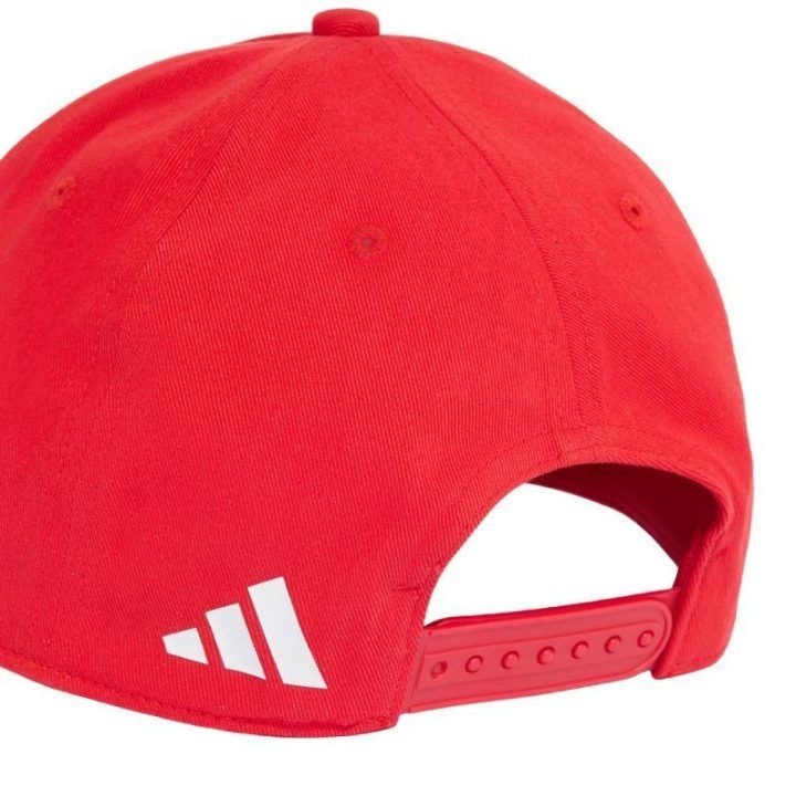 Kepurė su snapeliu adidas FC Bayern Munich Essentials, raudona