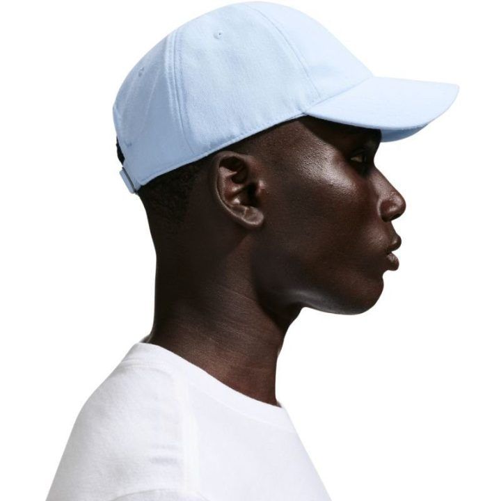 Uniseks kepurė su snapeliu Nike Club, žydra