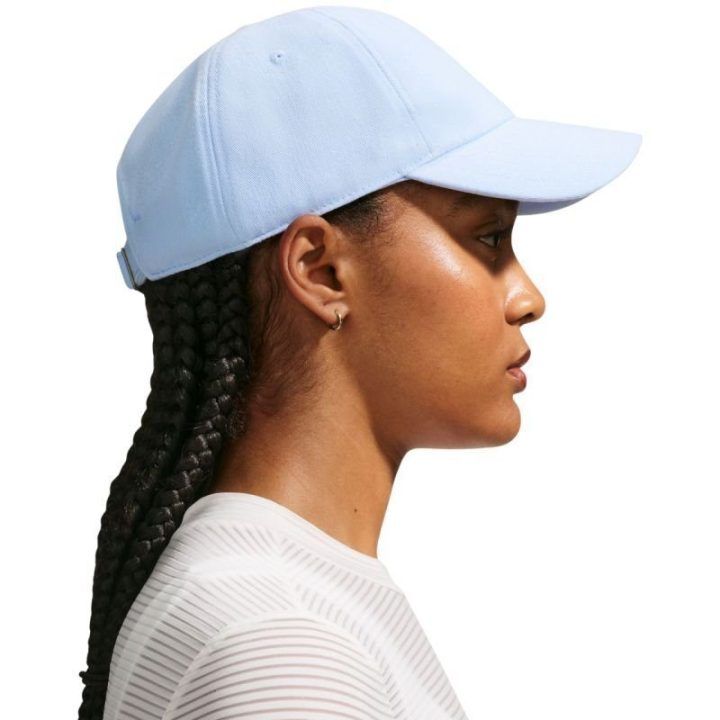 Uniseks kepurė su snapeliu Nike Club, žydra