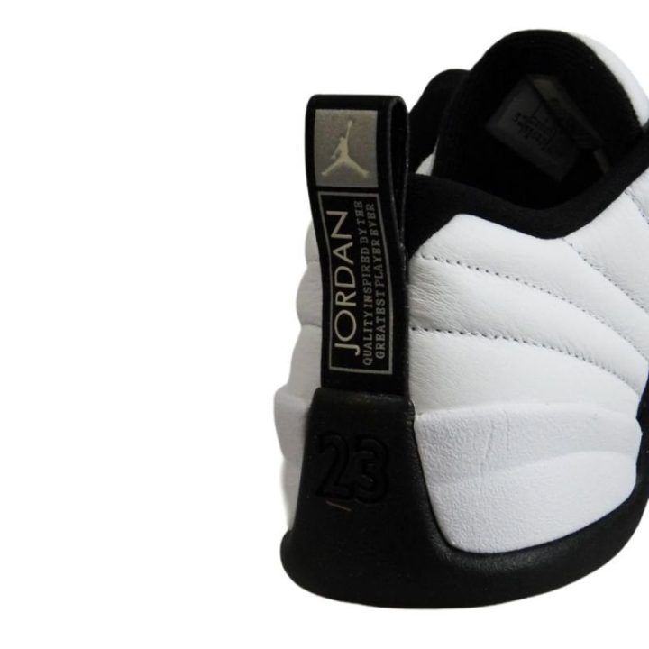 Vyriški odiniai sportbačiai Air Jordan 12 Retro Low, balti ir juodi