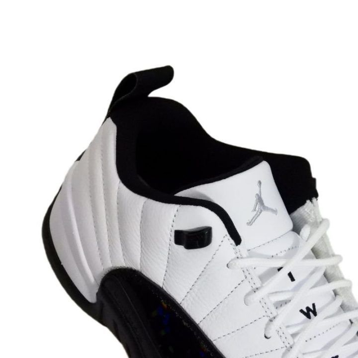 Vyriški odiniai sportbačiai Air Jordan 12 Retro Low, balti ir juodi
