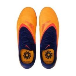 Futbolo bateliai natūraliai vejai Nike Phantom 6 Low Pro