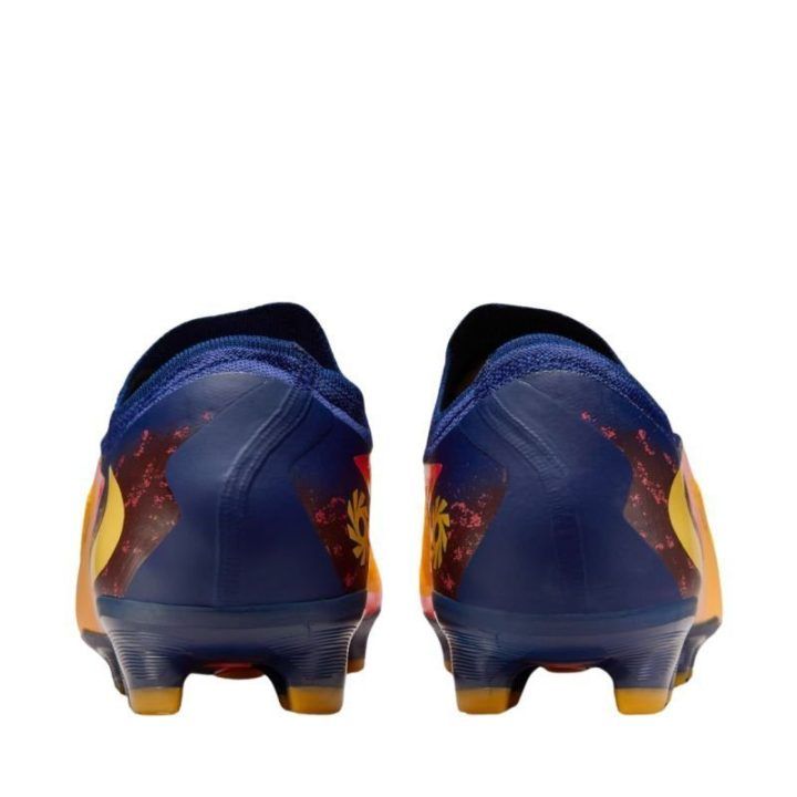Futbolo bateliai natūraliai vejai Nike Phantom 6 Low Pro