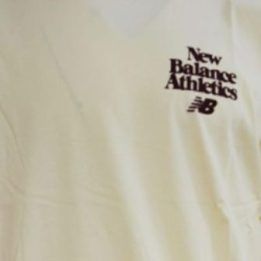 Vyriški marškinėliai New Balance Athletics 70s Run, kreminiai
