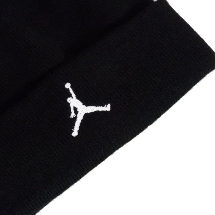 Vaikiškas kepurės ir pirštinių komplektas Air Jordan Essential, juodas
